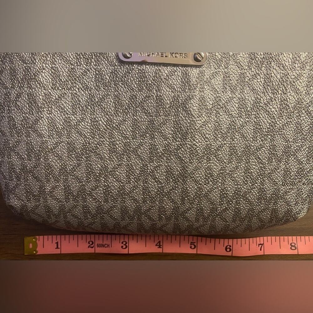 Michael Kors Silver Belt Bag/CrossBody NWT - Picture 7 of 10